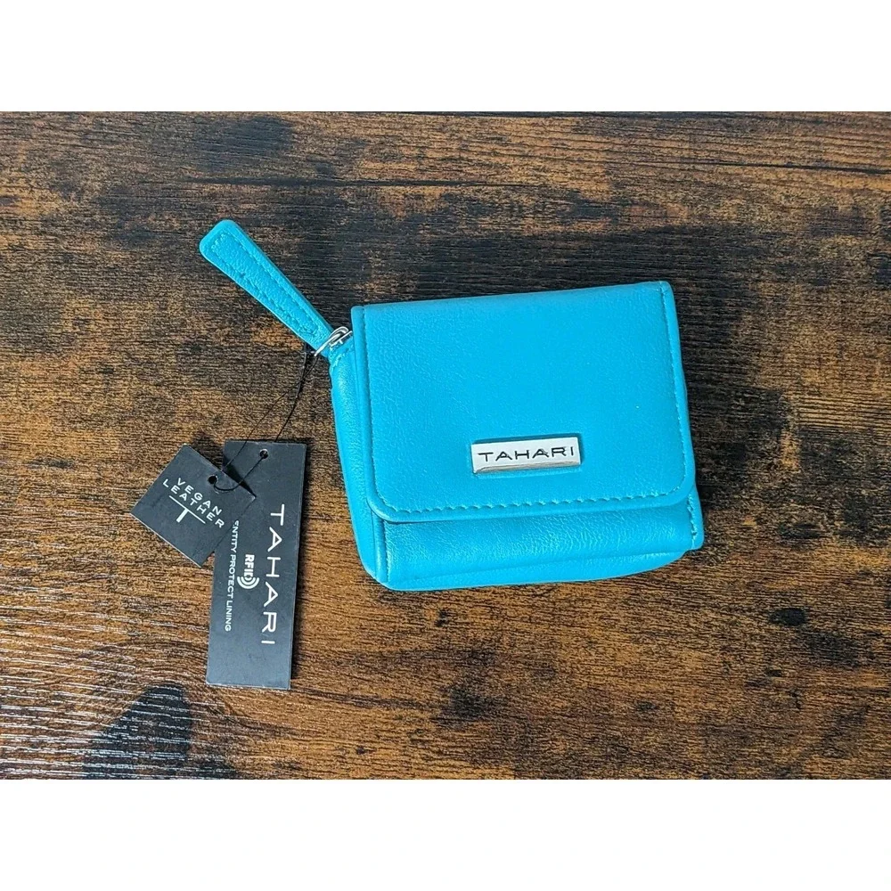Tahari Women's Vegan Leather Folding + Snap Wallet‎ New NWT Teal
